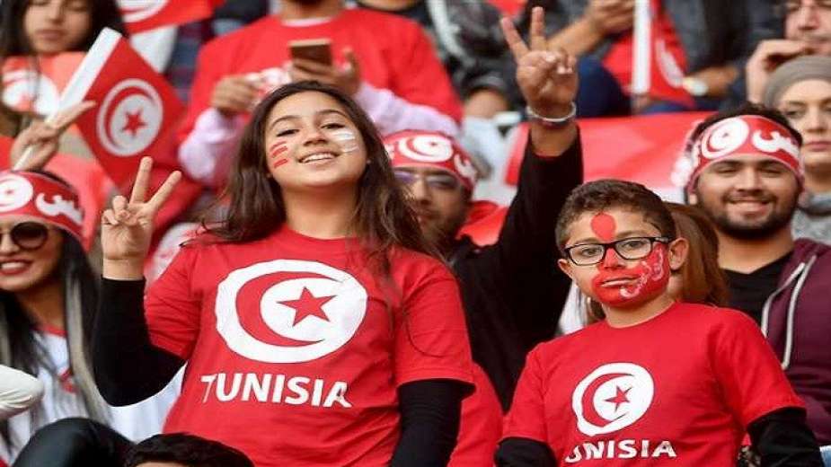 أيام قليلة قبل عودة نشاط بطولة الرابطة المحترفة الأولى لكرة القدم؛ هل انت مع عودة حضور الجمهور في المباريات ؟