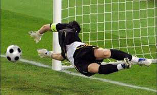 من هو أفضل حارس مرمى في العالم، لسنة 2021 ؟